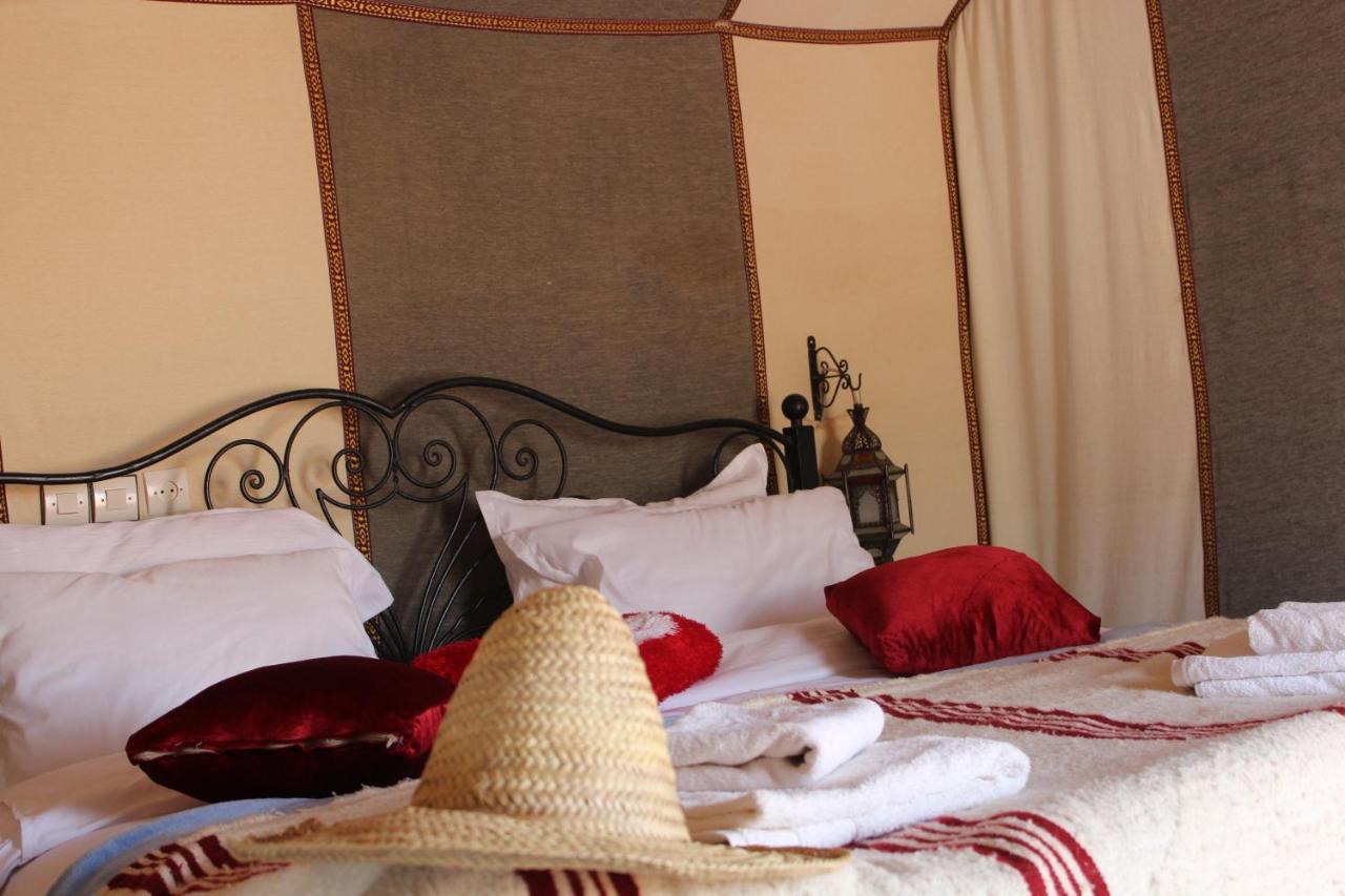 Asama Luxury Camp Hotel Merzouga Bagian luar foto